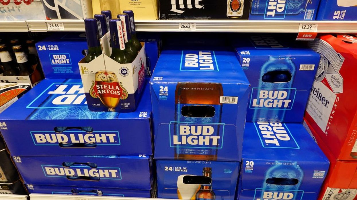 Anheuser-Busch showered distributors with $150 million in 'incentive payments' to reportedly keep Bud Light on shelves