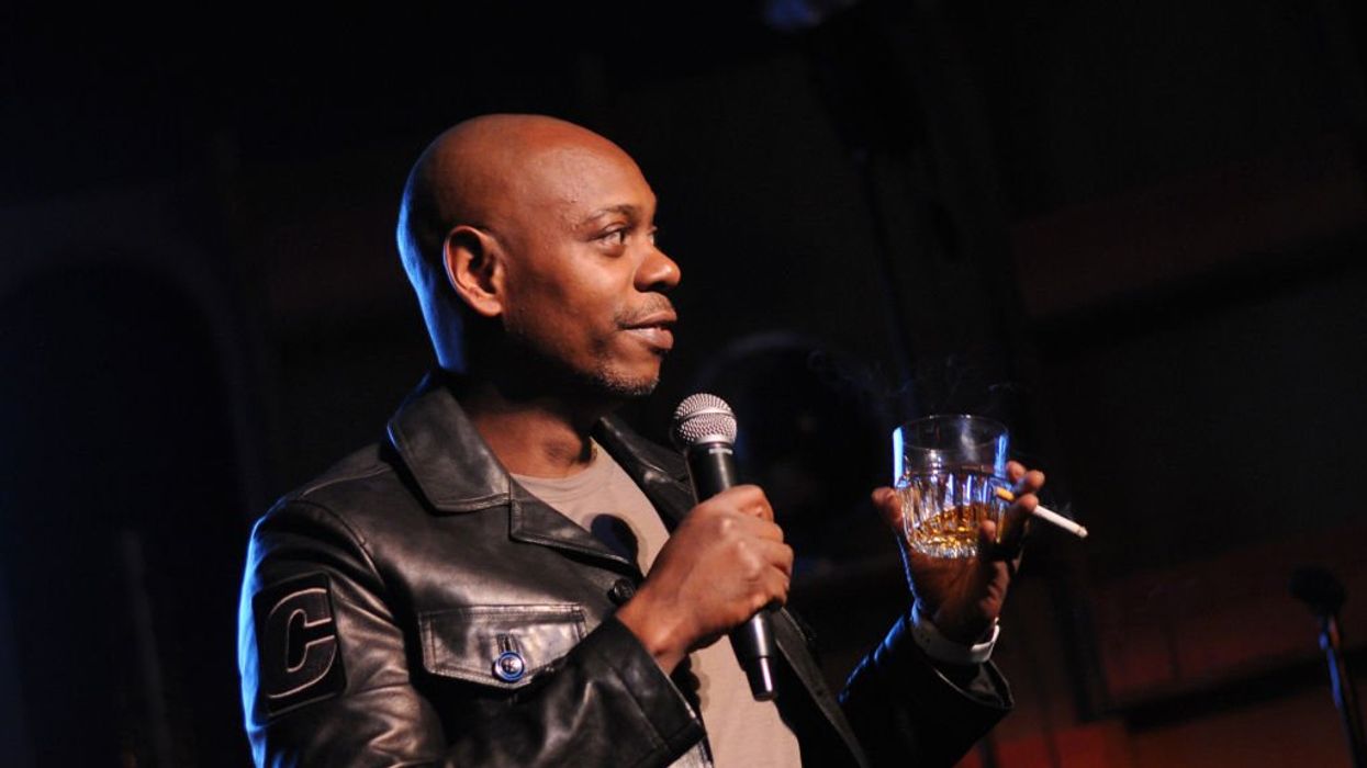 'Shut up!': Fans reportedly storm out of Dave Chappelle show after comedian criticized Israel's bombing of Gaza