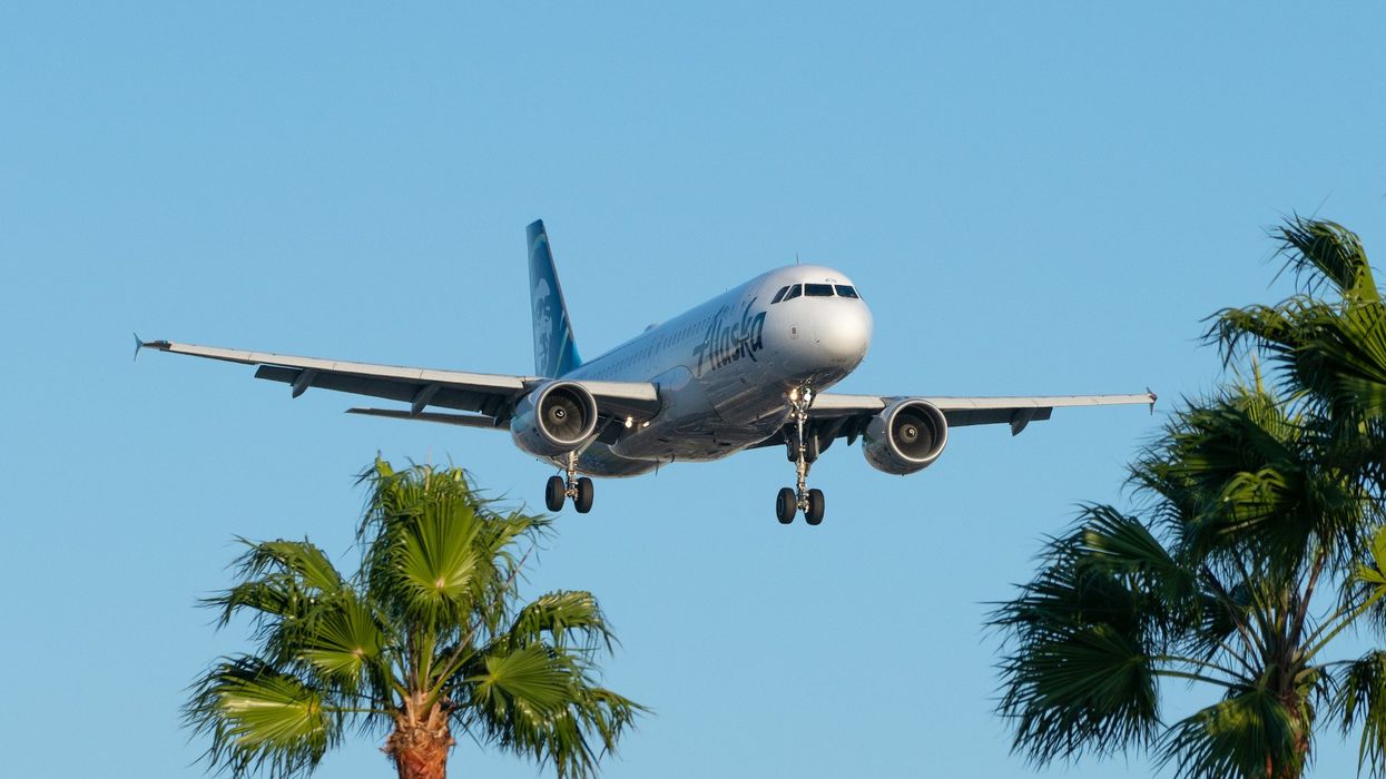 Off-duty pilot charged with 83 counts of attempted murder after allegedly trying to shut off engines midflight on Alaska Airlines