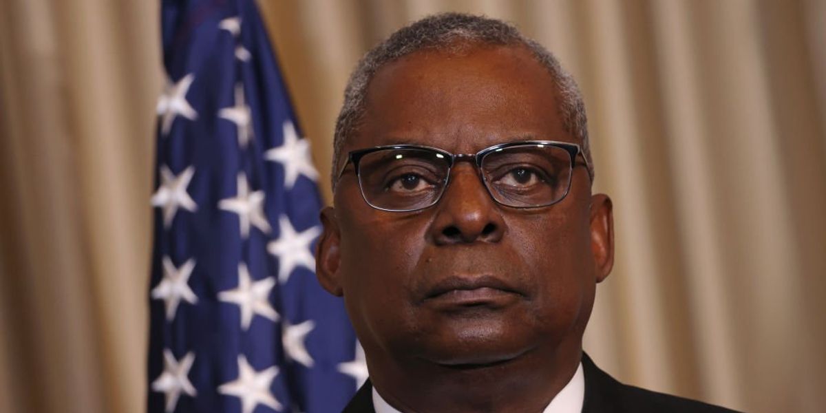 NextImg:US military strikes two facilities in Syria, Defense secretary says
