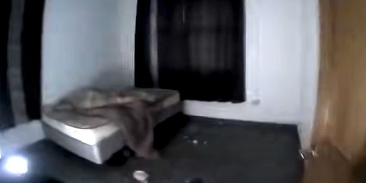 NextImg:Police officer vomited 3 times during rescue of elderly woman from alleged neglect
