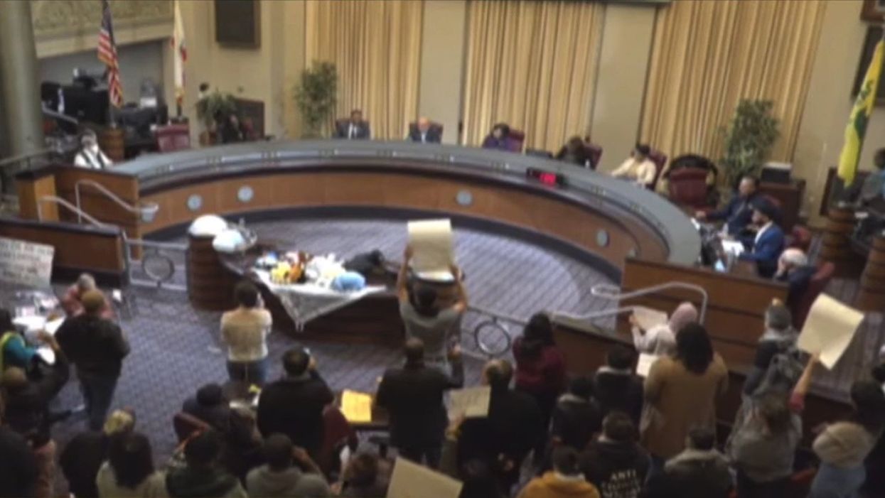 Oakland City Council demands ceasefire in Gaza but rejects opportunity to condemn Hamas: 'An embarrassing message'