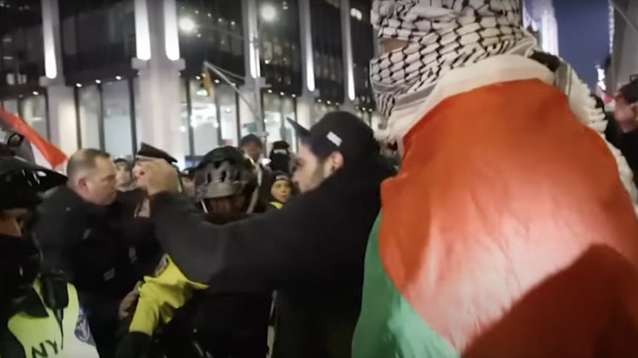 Pro-Palestinian mob gets violent at NYC Christmas tree lighting; one cop says, 'I was shoved, punched, kicked. It’s bulls**t'