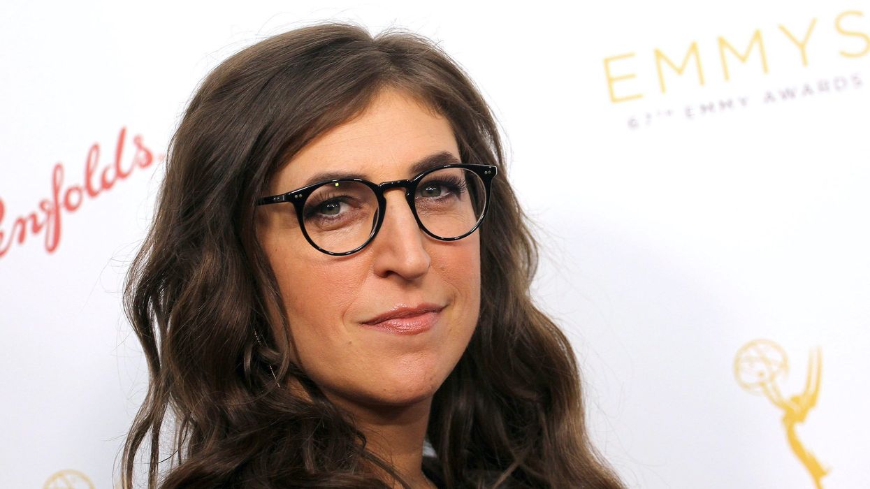 'Jeopardy!' host Mayim Bialik torches progressive feminists for ignoring horrific abuse of women by terrorists in Israel