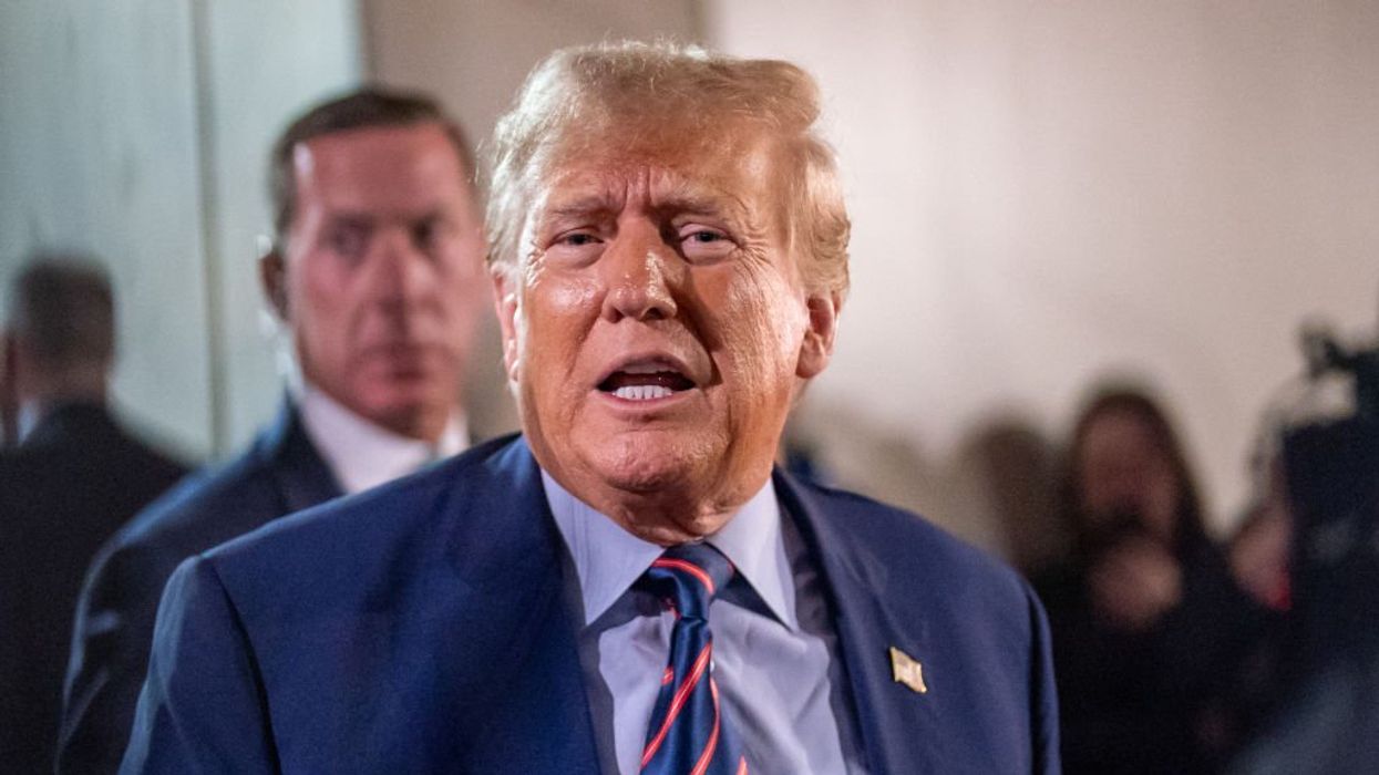 Trump offers his opinion of the DeSantis-Newsom debate