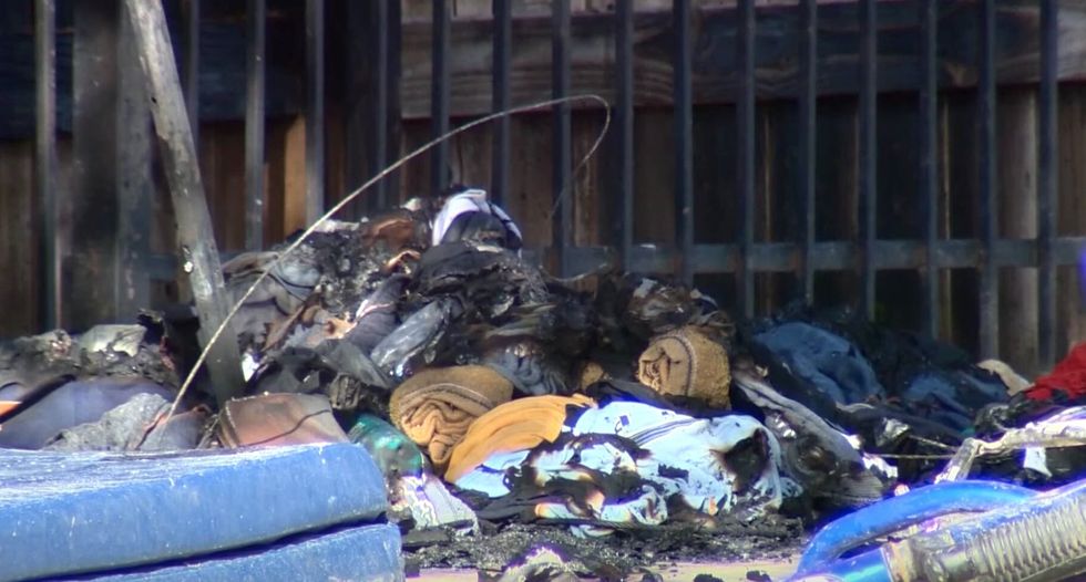 Woman douses man in gasoline and lights him on fire at homeless encampment‚ Texas police say