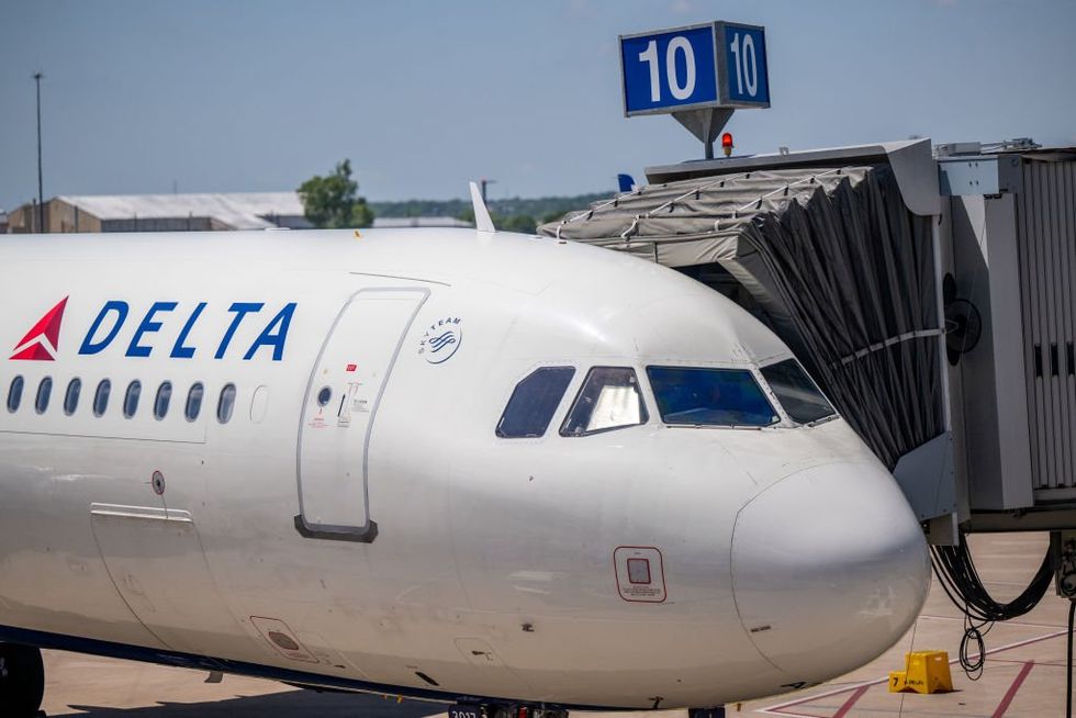 US Marshal got drunk and sexually assaulted woman on transatlantic flight: Authorities