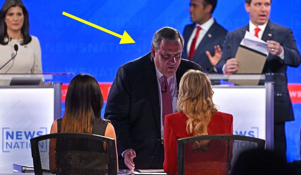 Megyn Kelly reveals what Christie said to her during debate commercial — then she dishes out the brutal truth