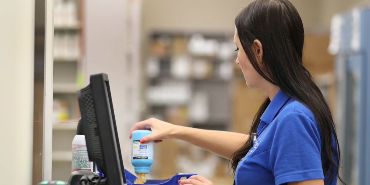 NextImg:Pharmacy giants give medical records to police without demanding warrants | Blaze Media