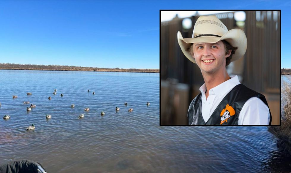Rodeo star in Oklahoma dies in strange duck hunting mishap: 'In a panic‚ in cold water'