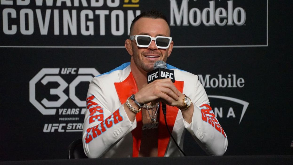 UFC superstar tears into LeBron James after he is caught ignoring national anthem: 'Come deal with me'