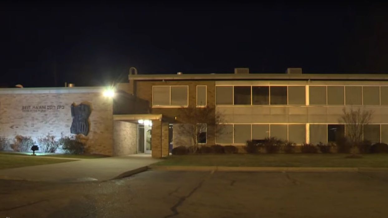 Teenager who planned synagogue mass shooting sentenced to writing a book report