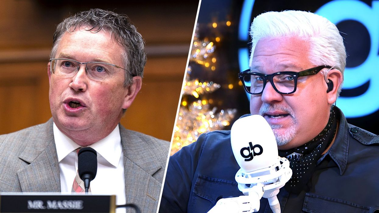 Did REPUBLICANS just vote to 'THROW AWAY the 4th Amendment'?!