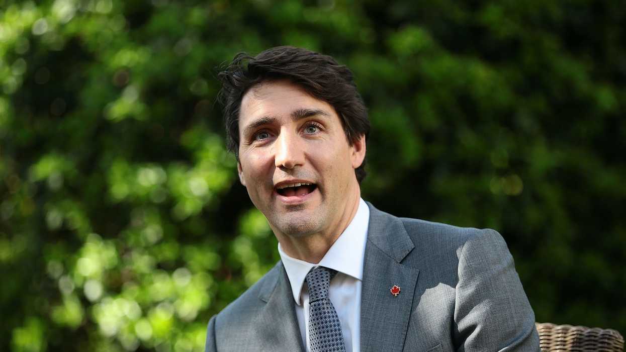 Trudeau mandates tampons for transgender and 2-spirit employees in men's bathrooms in federally regulated spaces