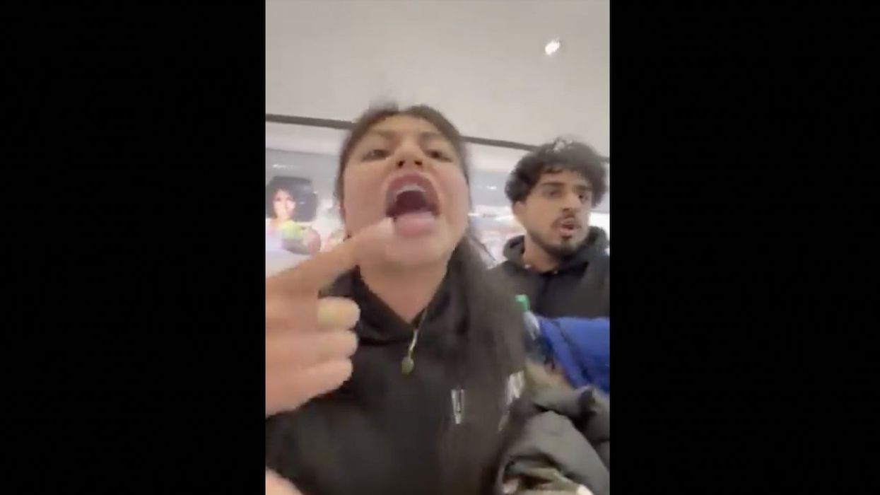 'Free Palestine 'til I f***ing die, b***h!' Anti-Israel female freaks out allegedly at Jewish girl wearing IDF shirt in mall