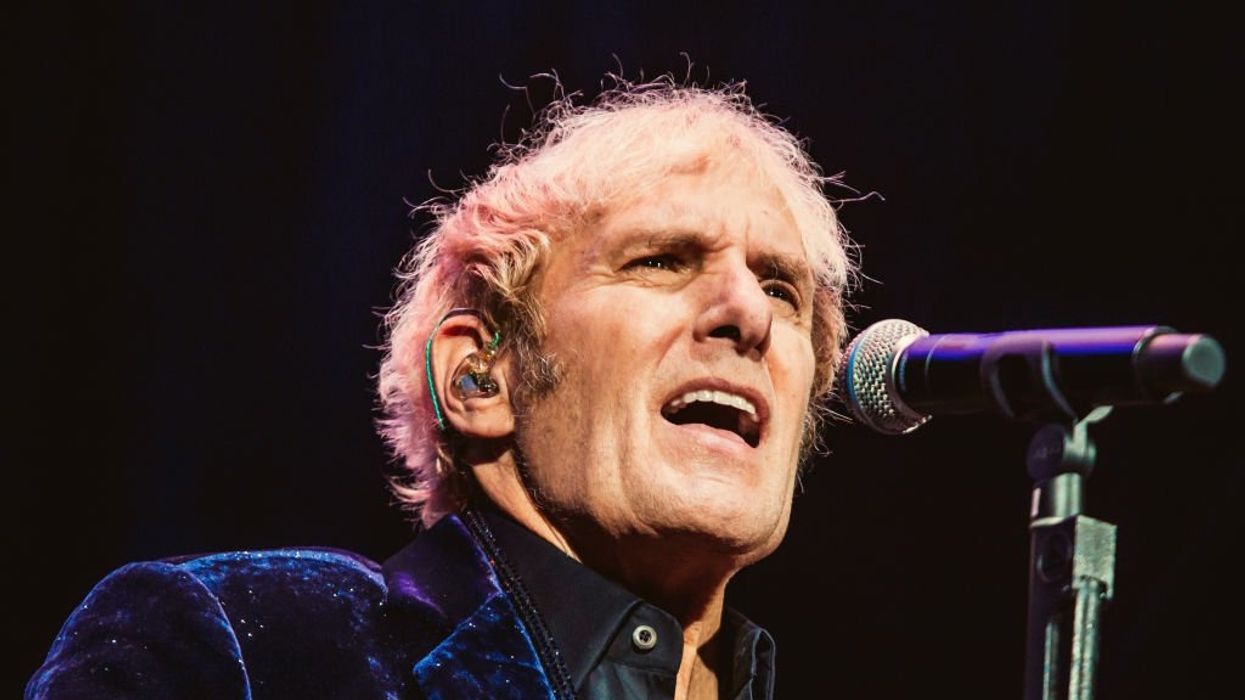 Michael Bolton reveals that he underwent surgery following brain tumor discovery