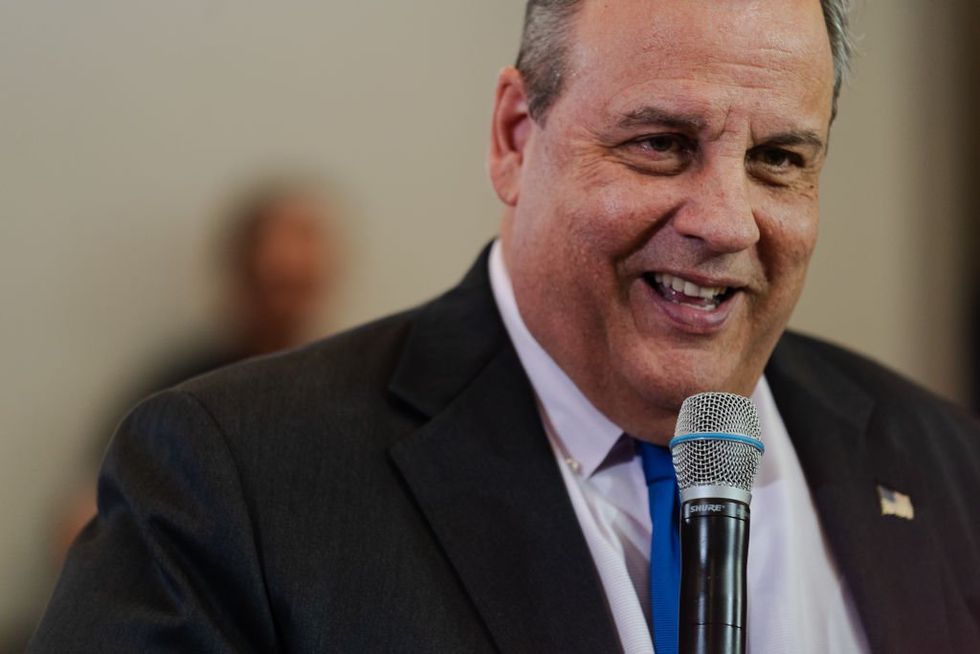 Chris Christie drops out of GOP presidential primary