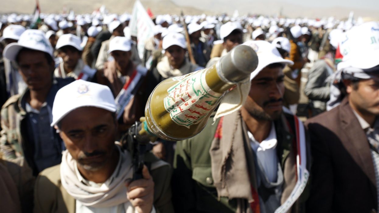 US embassy in Iraq reportedly under attack in response to US airstrikes on Houthi rebels in Yemen