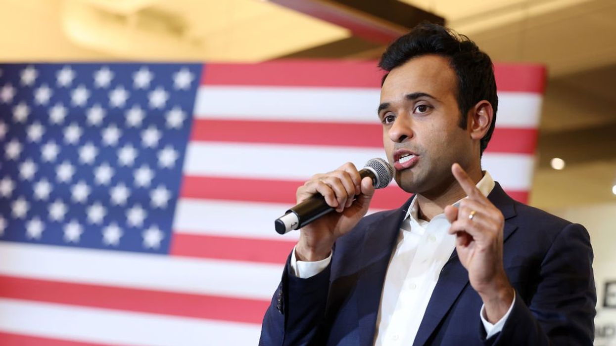 After poor showing in Iowa GOP presidential caucus, Ramaswamy drops out, endorses Trump