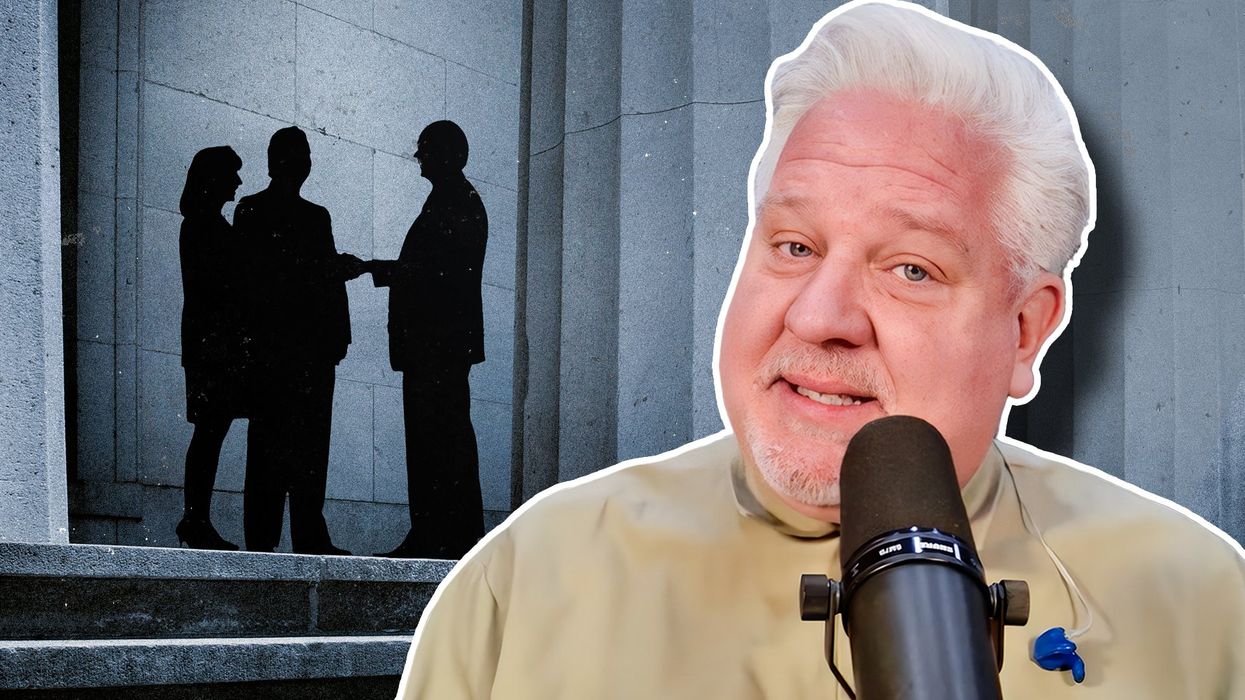 Shocking: New poll reveals America’s elites subscribe to these 5 harrowing beliefs