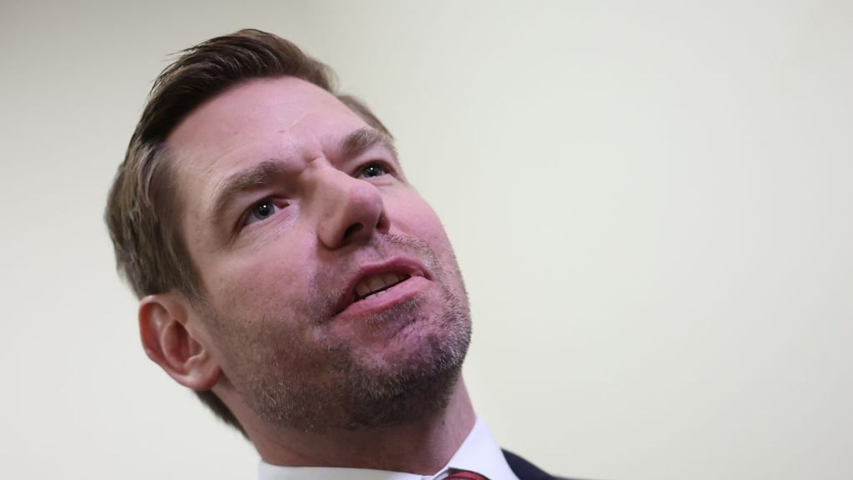Eric Swalwell blasts 'soft on violent-crime prosecutors' for allowing people to endanger children