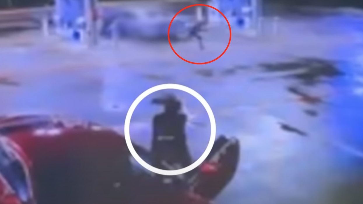 Police search for bystander who shot and killed thug after he allegedly pistol-whipped and robbed man at Houston gas station