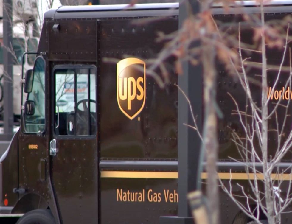 UPS to lay off 12‚000 workers 5 months after agreeing to massive pay raise with union‚ stock price plummets