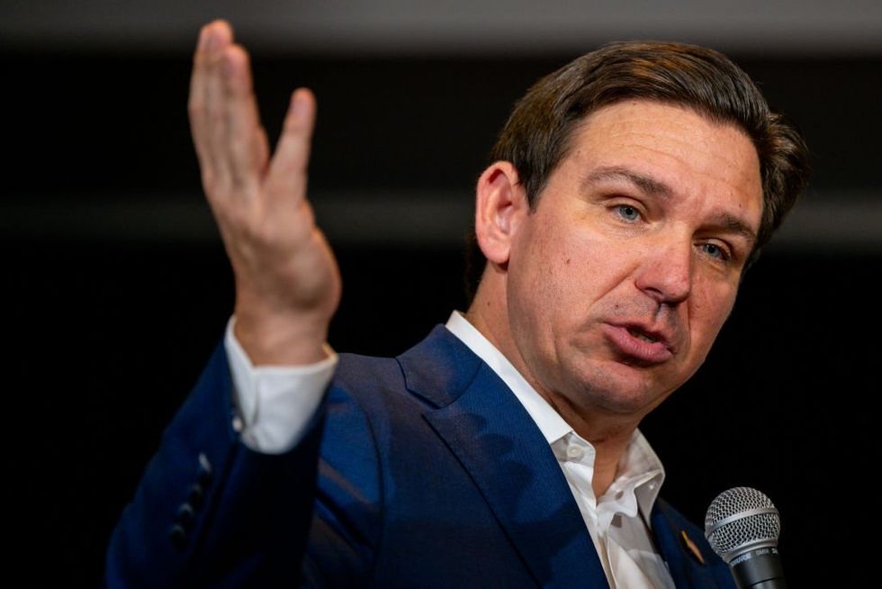 DeSantis announces that Florida is stepping up its efforts to help Texas fortify the southern border