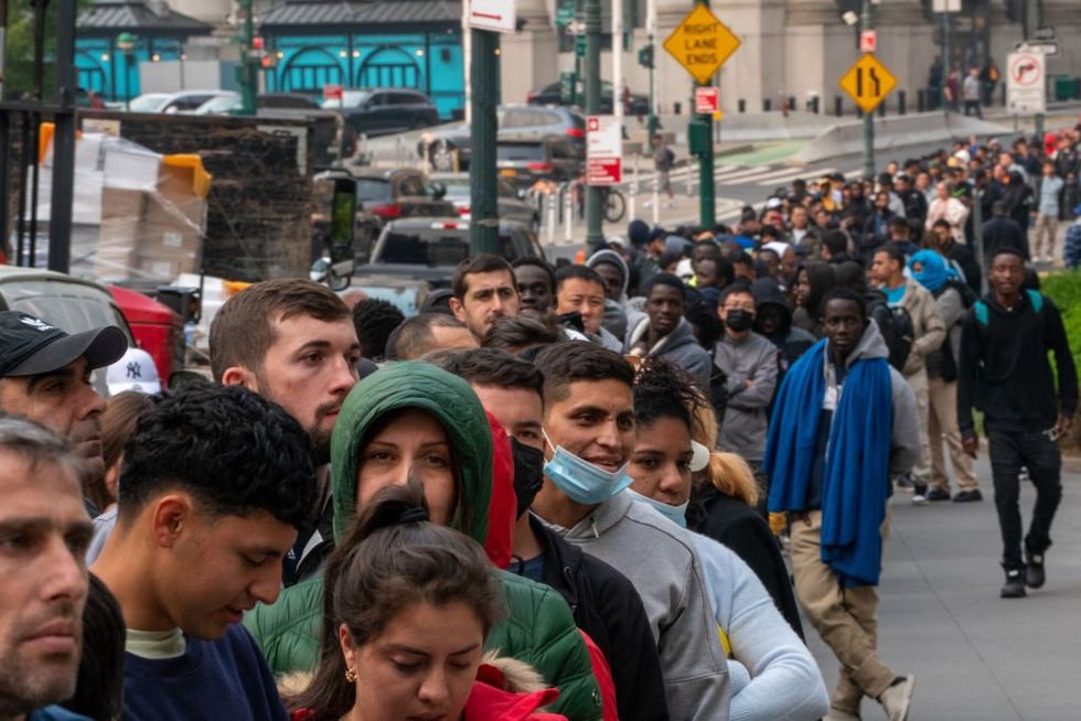 NYC launches $53 million program to hand out credit cards to migrants‚ illegal immigrant families to receive nearly $1‚000 a month