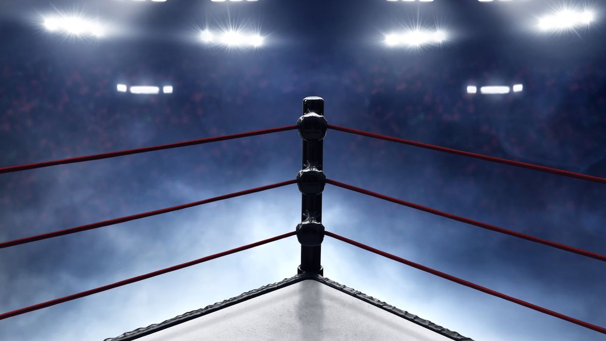 Former Wrestlemania star named as suspect in hours-long standoff with police after fatally shooting his wife