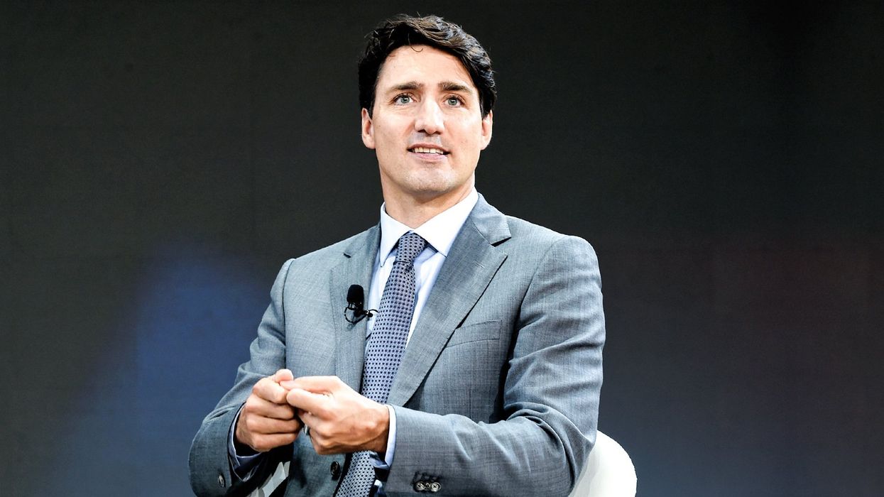 Watch Justin Trudeau whine about loss of faith in the mainstream media