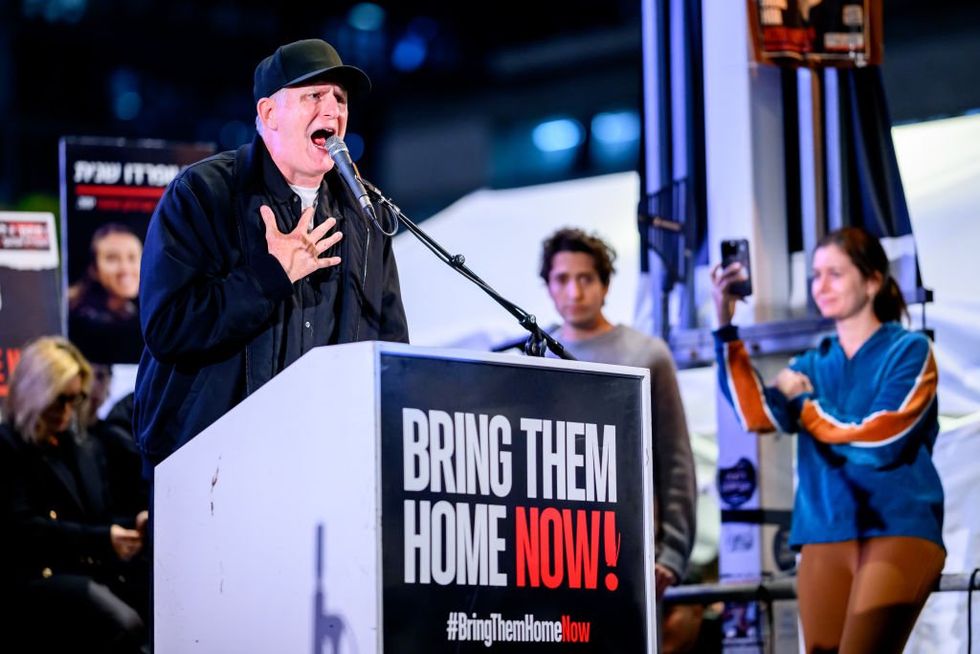 Non-woke jokes earn cancellations‚ pepper spray