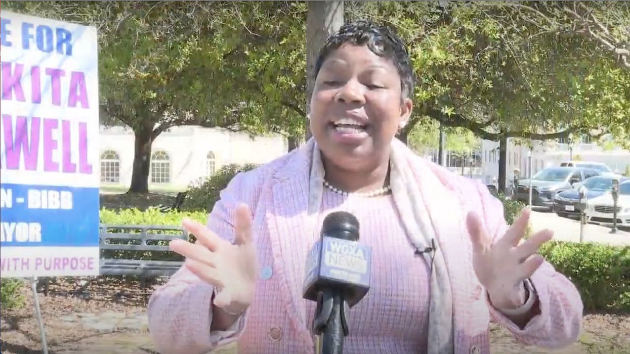 Mayoral candidate accused of hitting apartment manager in face says she's innocent, claims self-defense: 'We all have a past'