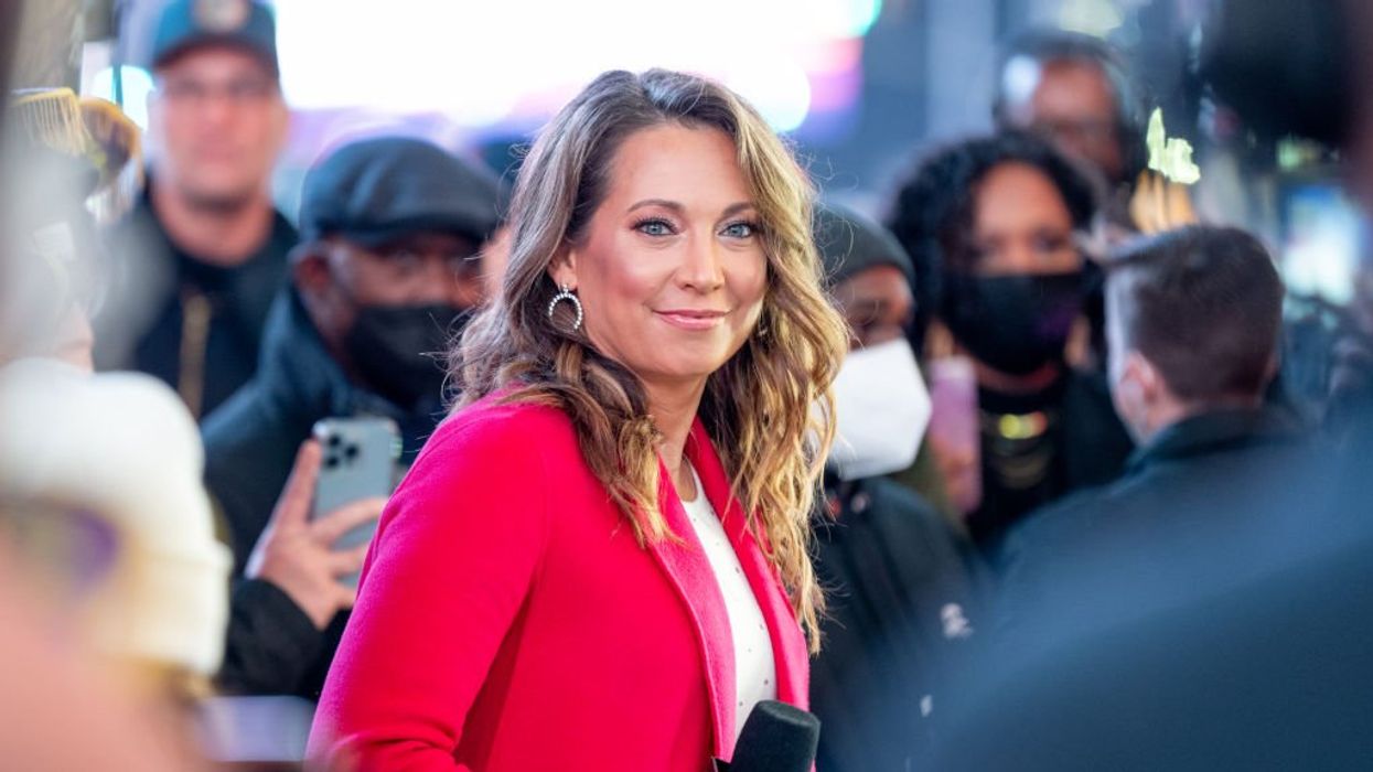 ABC News chief meteorologist says items stolen in daytime 'smash & grab'