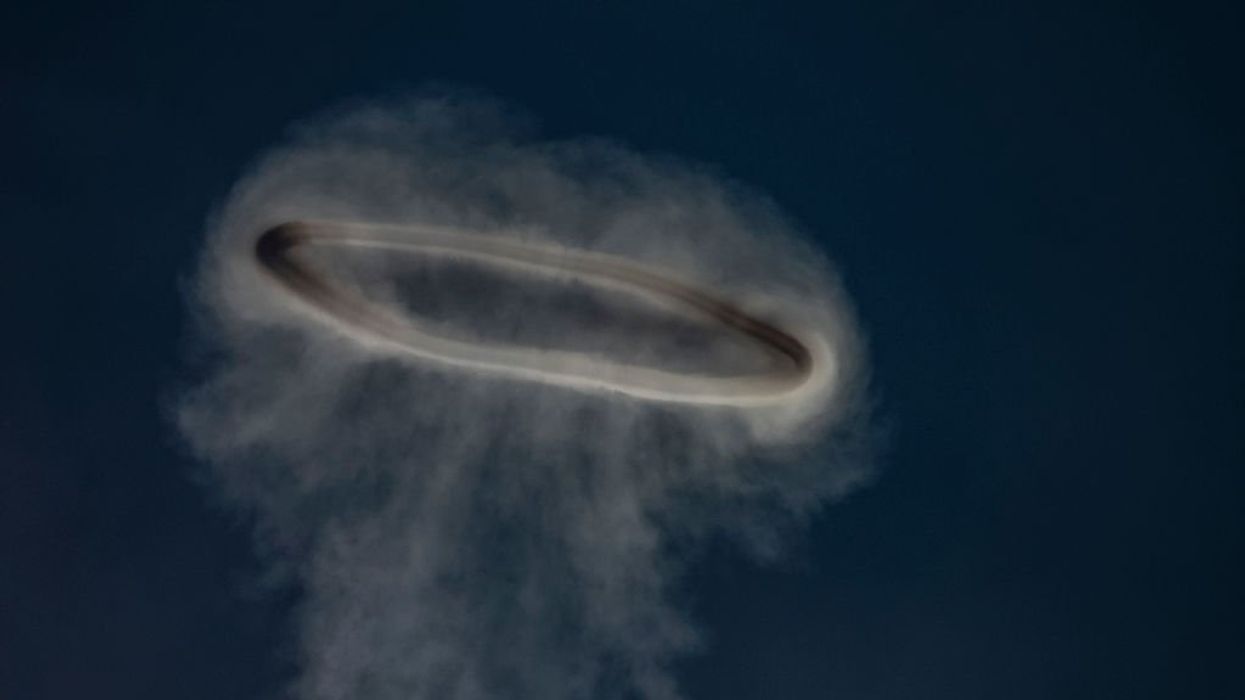 Otherworldly volcanic smoke ring phenomenon floating over Mount Etna mystifies onlookers