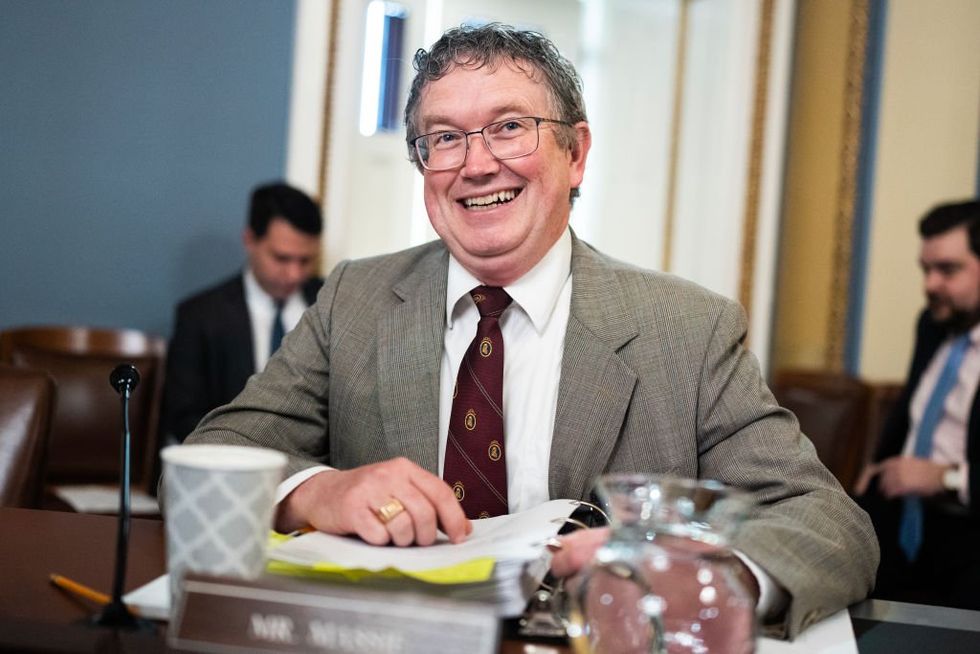 Massie says House Sergeant at Arms warned of $500 fine if he doesn&apos;t delete video post; Johnson says no fine will be imposed