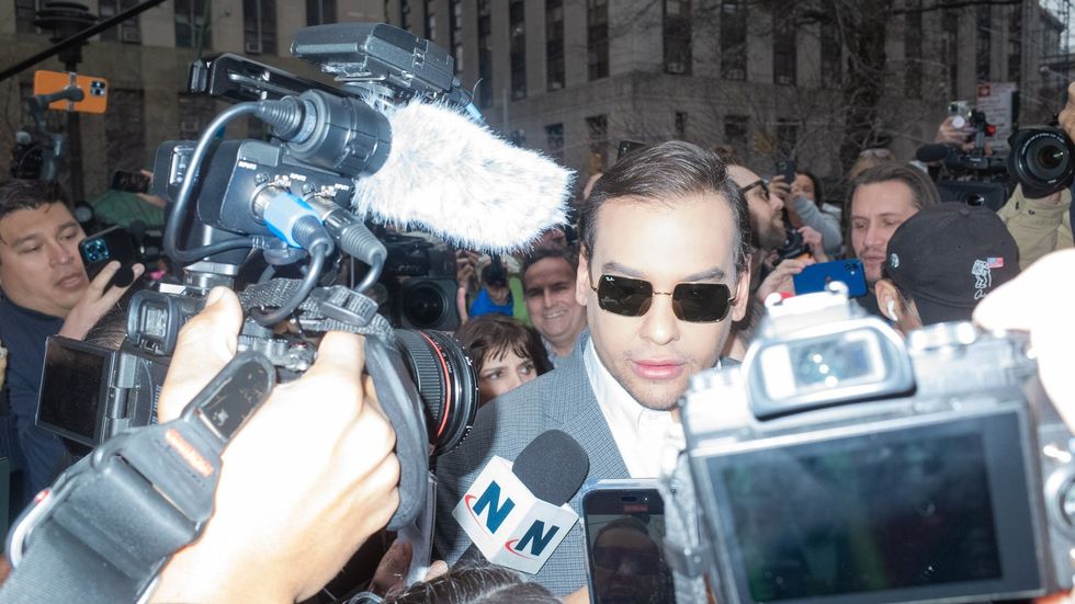 George Santos: &apos;This red carpet will come to order&;#33;&apos;