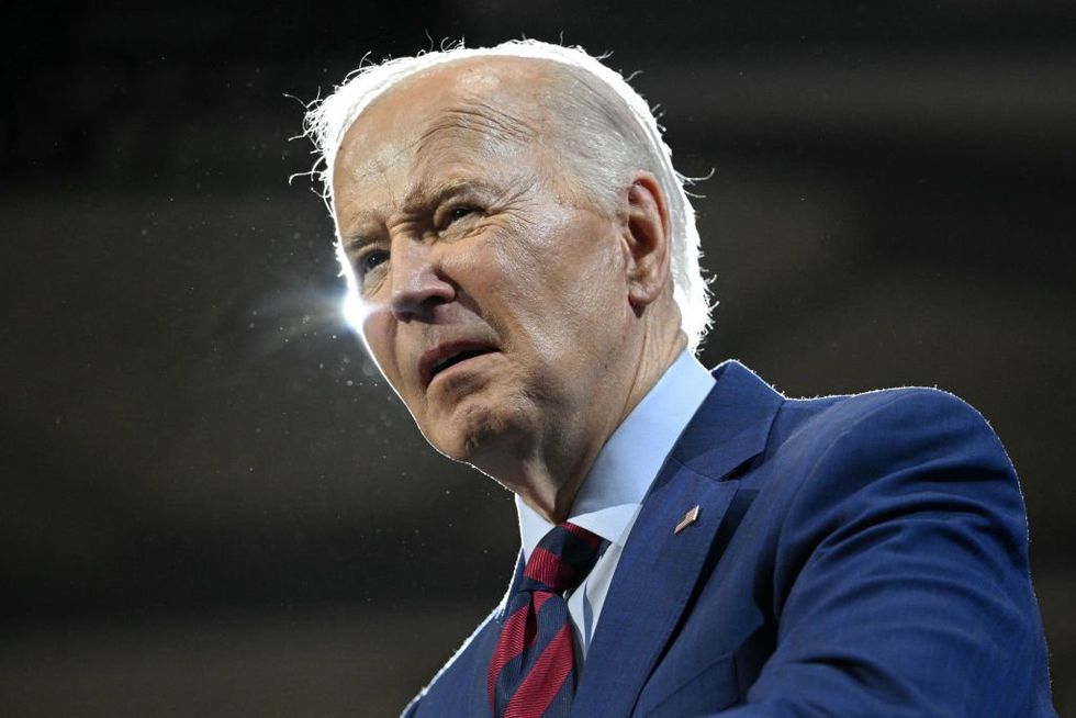 13 House Democrats vote for resolution that condemns &apos;the Biden administration&apos;s open-borders policies&apos;