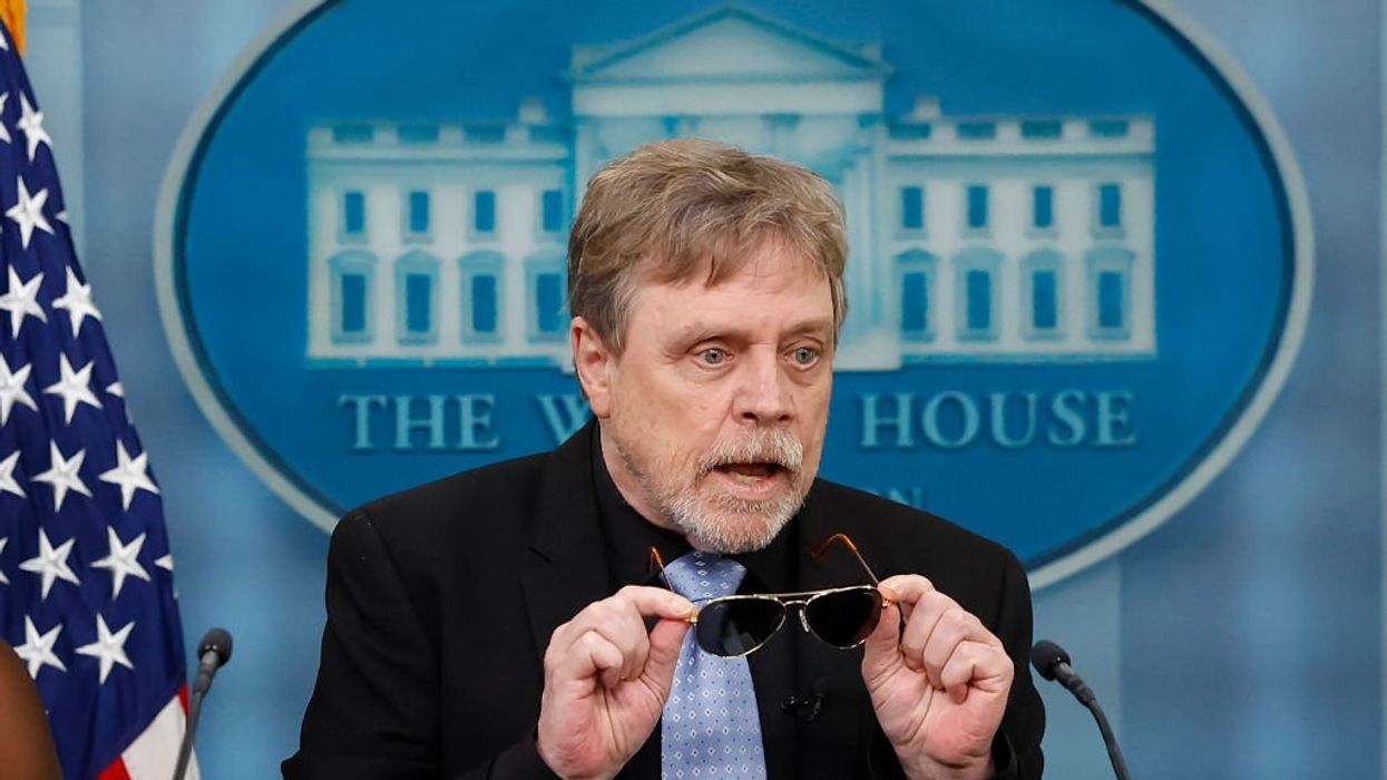 Mark Hamill of 'Star Wars' fame visits White House, says he asked Biden if he could call him 'Joebi-Wan Kenobi'