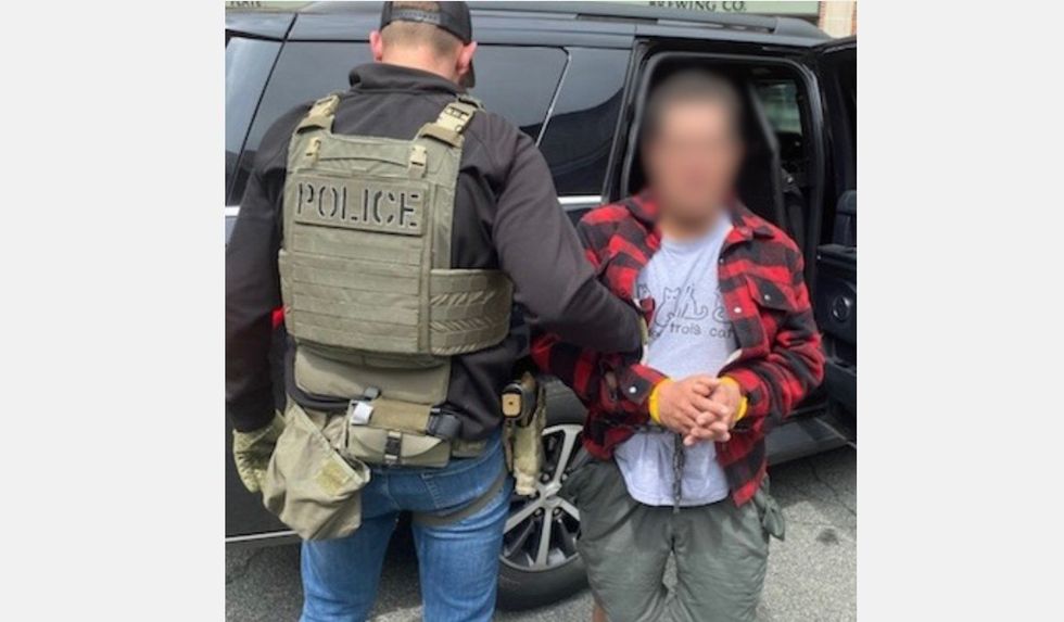 ICE 'erroneously' released Colombian murderer into US because of 'national bed space shortage': Report