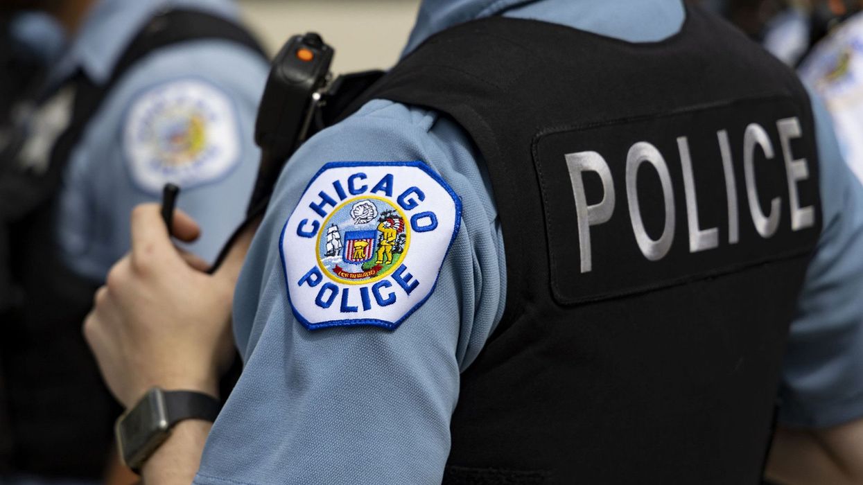 Marine Corps veteran says he was beaten by gang of thugs who yelled racial epithets in front of Chicago grocery store