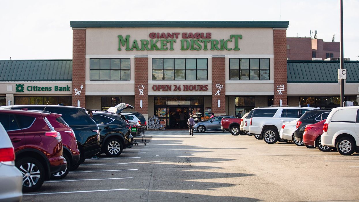 Ohio woman stabs 3-year-old to death outside of grocery store in 'entirely a random act of violence,' say police