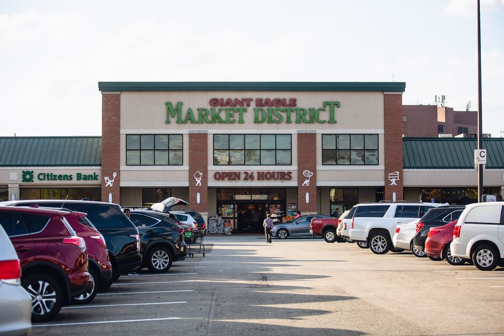 Ohio woman stabs 3-year-old to death outside of grocery store in 'entirely a random act of violence,' say police
