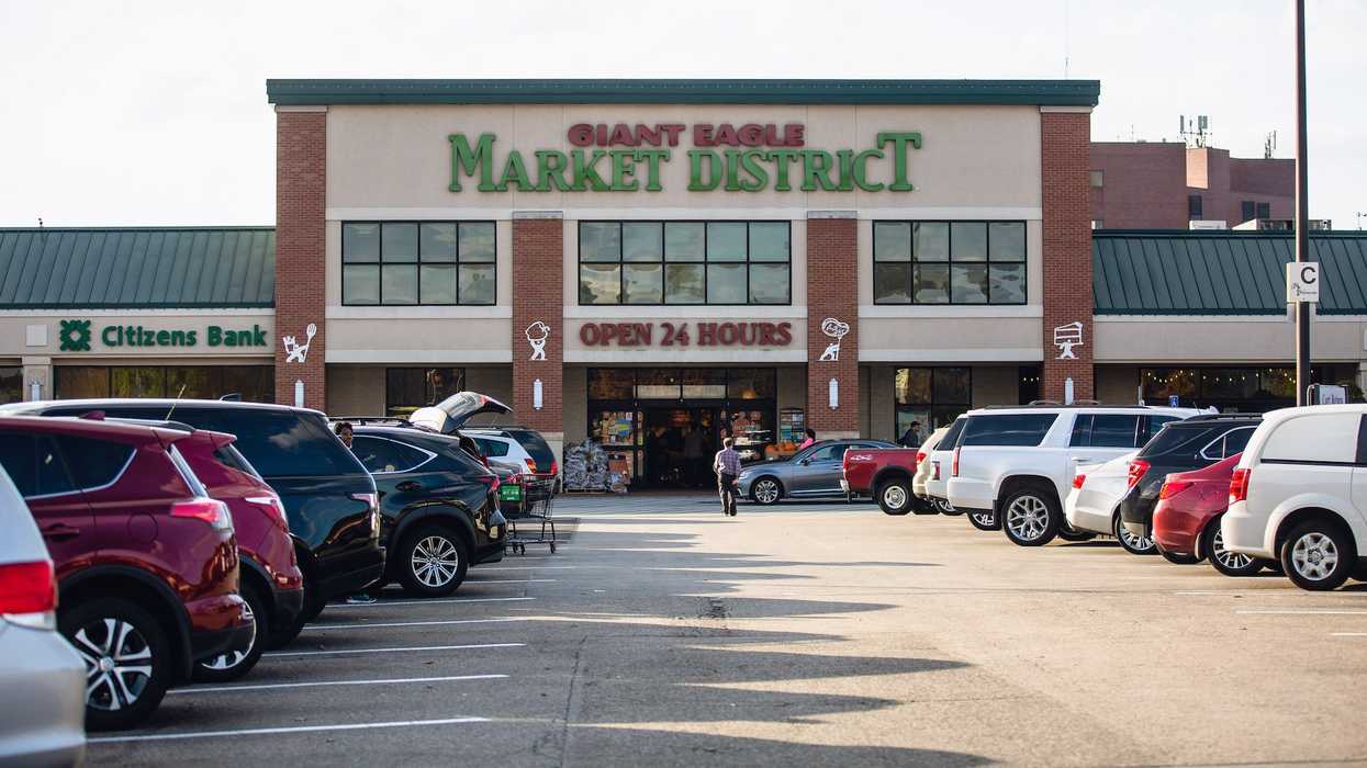 Ohio woman stabs 3-year-old to death outside of grocery store in 'entirely a random act of violence,' say police