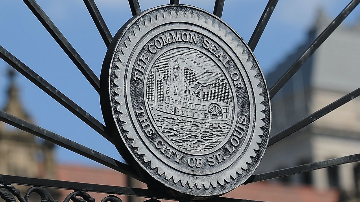 City of St. Louis hires man who embezzled $500k from high school scholarship program at St. Louis University