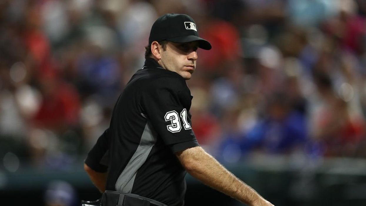MLB disciplines ump for violating gambling rules