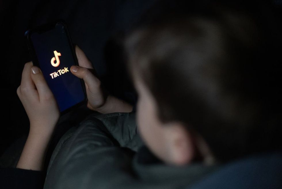 'This is not cute': Social media expert warns parents about the Wait Until 8th project