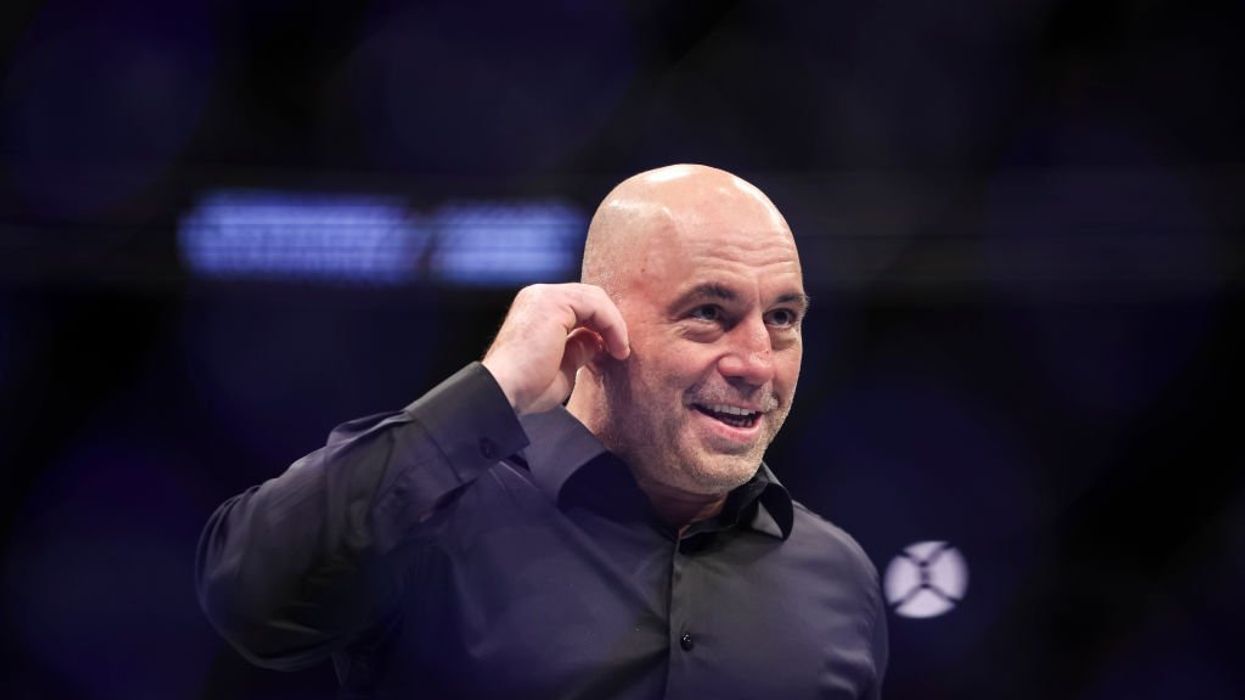 Liberals Joe Rogan, Jimmy Dore go on epic rants blasting Biden, Obama, DeNiro, and everyone in Trump derangement cult