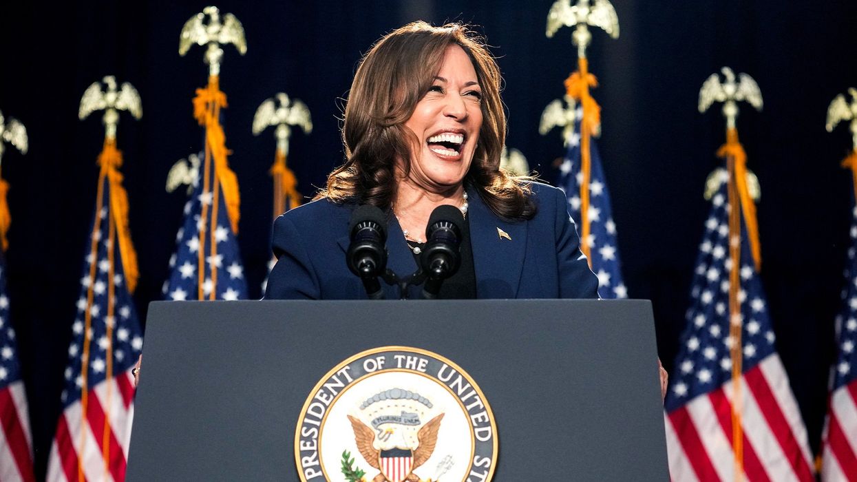 Comedian absolutely RIPS Kamala: Her ‘hollowness’ is ‘stage four, has gone to the brain’