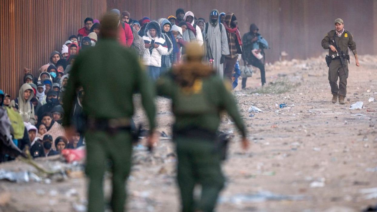 Arizona residents to vote on whether local police can arrest illegal aliens who cross unlawfully